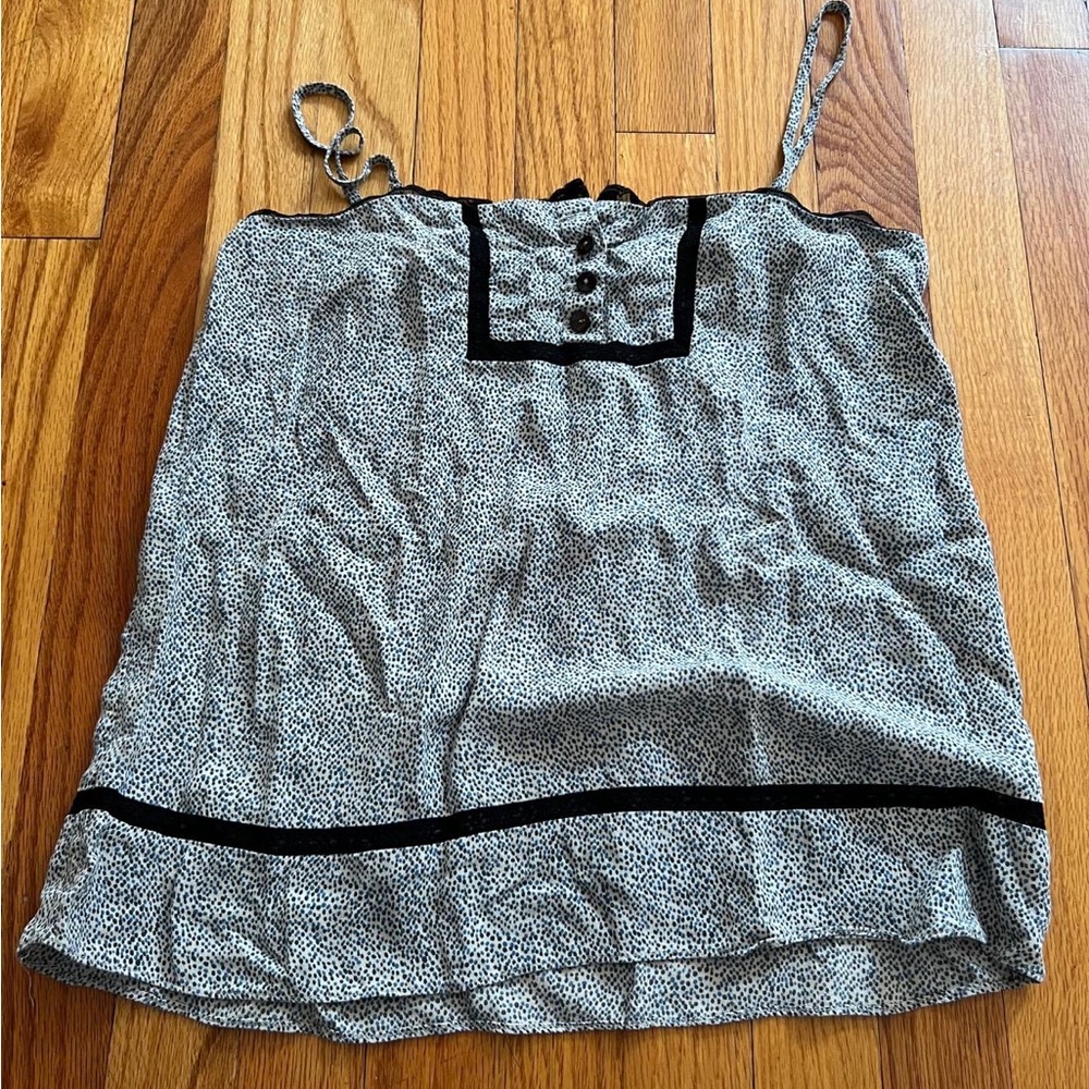 Stylish Black and White Women's Top